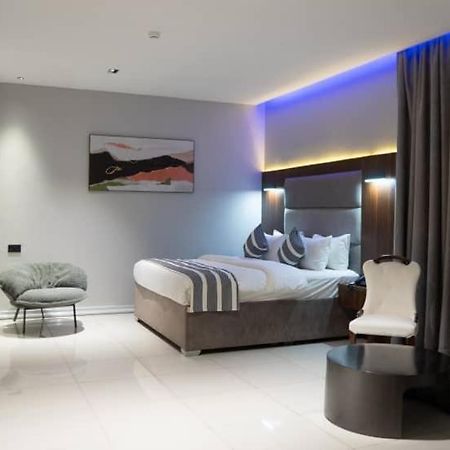 Gravity Hotels By Ace Оверри Экстерьер фото